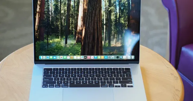 Apple MacBook Air 15 M4 2025