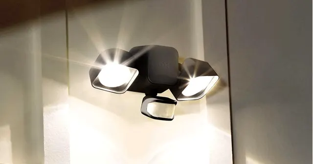 Ring Smart Lighting Solar Floodlight