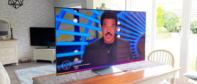 Samsung S95B OLED TV