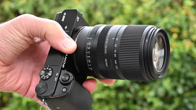 Sigma 50-120mm f/2.8 DC OS | C