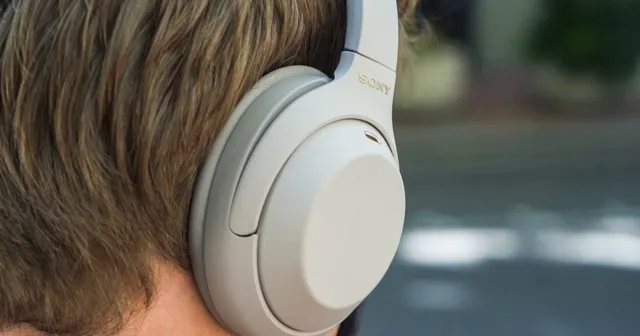 Sony WH-1000XM4